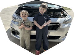 The Tiny Techs - Waylon & Tanner